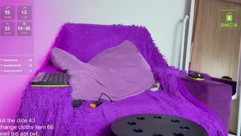 Just Vero online show from April 3, 9:35 pm