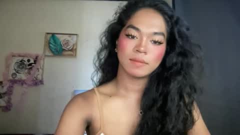 miss_veron_xoxo online show from February 17, 2:11 am