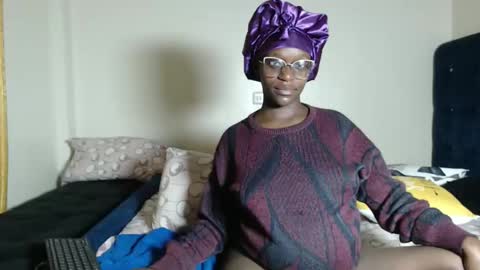 Cherie Independent model online show from May 1, 12:47 am