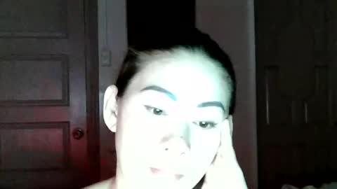 HOT MOMMY ZEPHYR online show from February 27, 10:15 am