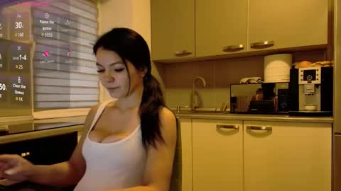 missbya online show from February 9, 6:15 am