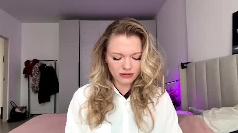 Viola online show from January 16, 8:10 am