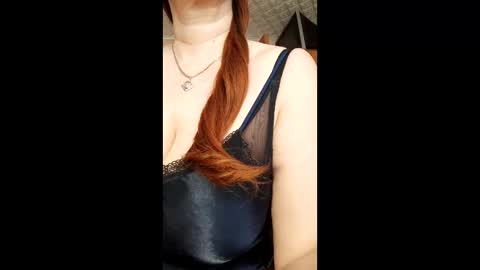 missielorrie online show from March 4, 8:21 am