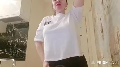 missis_laura online show from March 2, 10:37 pm