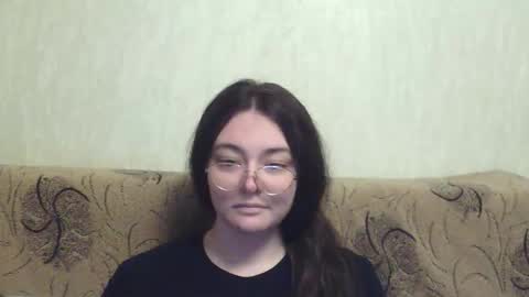 missis mona online show from April 9, 11:10 pm