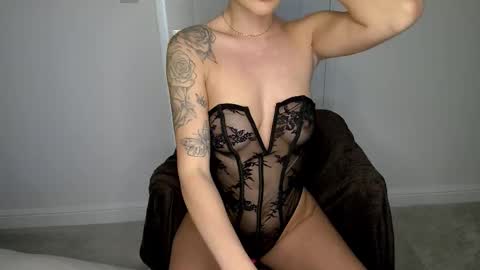 Miss Madison Mae online show from November 23, 2:30 pm