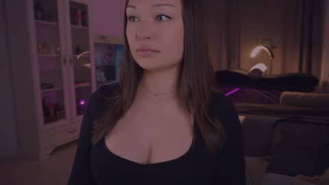 LUXXANDRA online show from June 2, 4:57 am