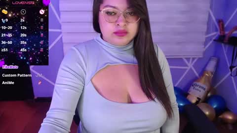 Miia online show from September 30, 3:28 pm