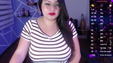 Miia online show from December 17, 3:17 pm