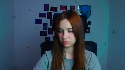 Mia online show from January 8, 12:53 pm