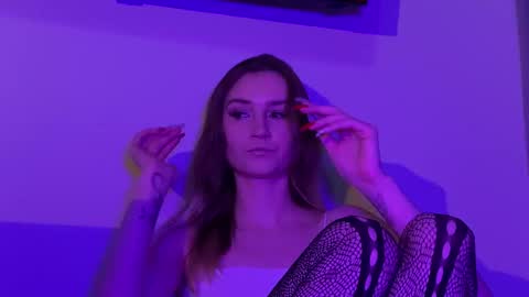 missmiroslava online show from February 16, 4:29 pm