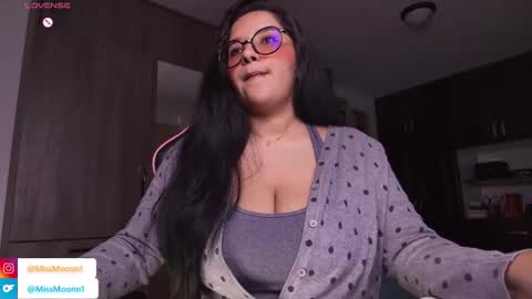 MissMoon online show from November 7, 12:16 am