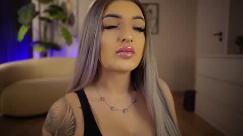 Miss Obsidian online show from February 6, 9:18 pm