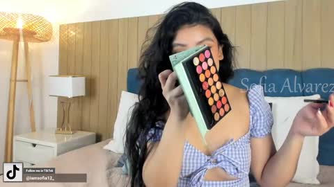 Emma Prada online show from March 23, 11:49 am