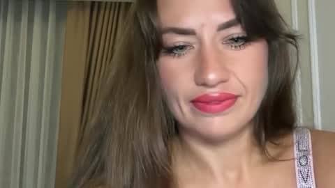 missroriann online show from June 11, 2:03 pm