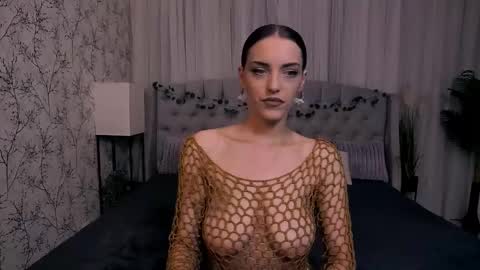 Snapshot of missrosse_ chatting on September 9, 10:20 pm Emily online show from September 9, 10:20 pm