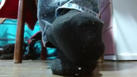 TELL ME MISS online show from March 24, 11:43 pm