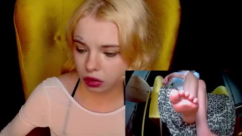 Misss Lola Angel online show from October 8, 3:05 pm