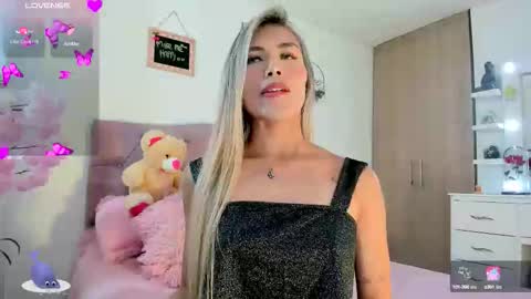 ... Independent model online show from September 25, 4:55 am