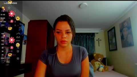 missvalery1 online show from May 27, 1:57 am