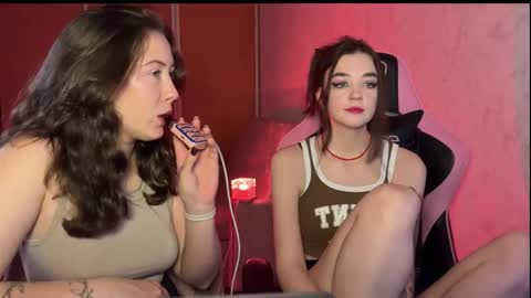 misswishh online show from November 11, 7:00 pm