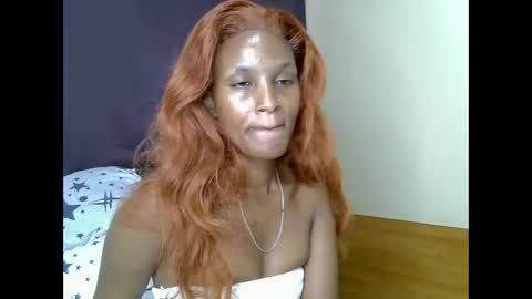 missxynn online show from May 28, 9:29 am