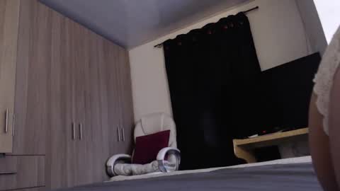 missy_kat87 online show from November 16, 8:31 pm