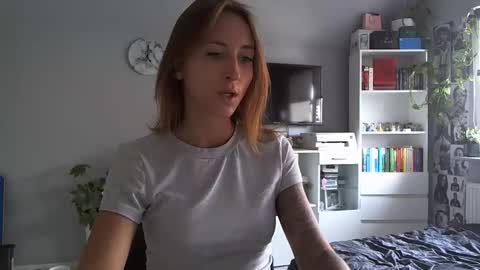 Snapshot of mistress_kasandrra chatting on September 26, 11:41 am Mistress Cassie - Cash online show from September 26, 11:41 am