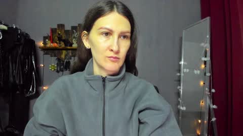 Snapshot of mistress_pamela_ chatting on January 17, 3:34 am Mistress Pamela online show from January 17, 3:34 am