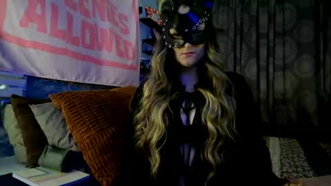 MistressLuxXie online show from November 19, 11:21 am