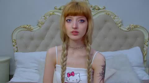 Misty online show from April 17, 6:15 am