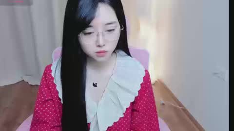 miu online show from December 18, 2:27 am