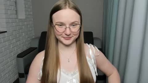 Miya online show from January 11, 7:16 pm