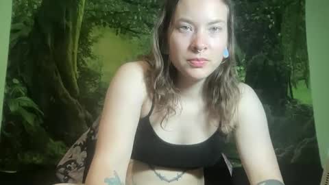 Misty online show from April 4, 3:27 am