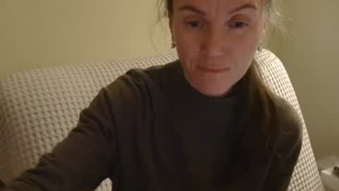 Aurora online show from April 2, 8:50 pm