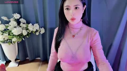 Snapshot of moli666 chatting on December 9, 12:12 am Alice online show from December 9, 12:12 am