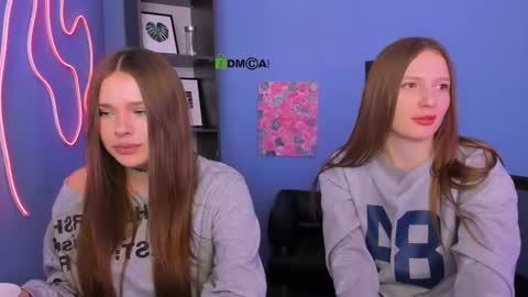 anna online show from March 20, 12:10 pm