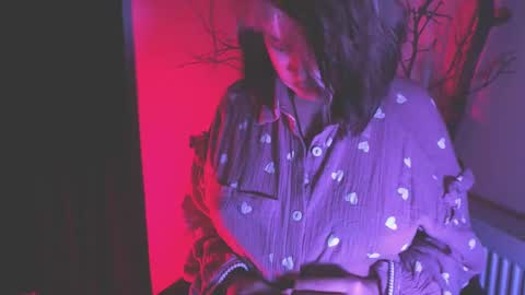 Molly Crow online show from January 8, 11:52 pm