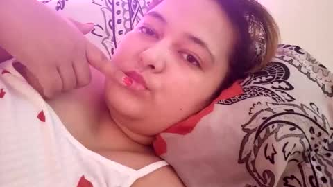 Molly Janette online show from November 17, 9:43 am