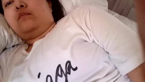 Molly Janette online show from December 24, 9:17 am