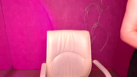 Snapshot of molly_mis chatting on March 12, 12:47 pm Molly online show from March 12, 12:47 pm