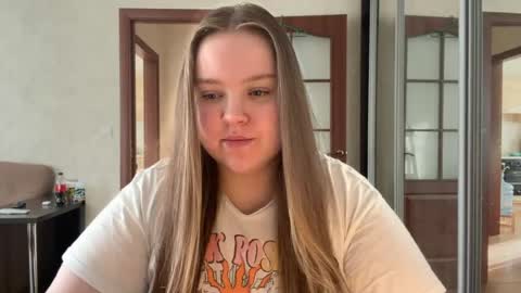 Alice online show from July 9, 4:09 pm