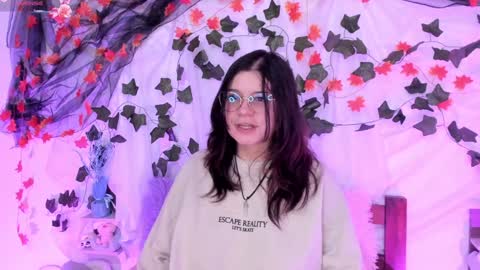 New girl Emily Valentina  Michelle online show from February 7, 4:03 pm