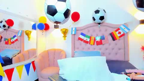 molyrestrepo online show from July 14, 11:31 pm