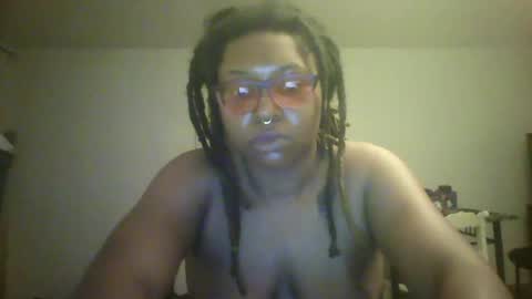 mommiemilkers2000 online show from July 15, 2:49 am