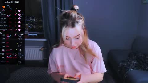   online show from February 8, 3:32 am