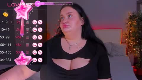 Monica online show from November 18, 2:51 pm