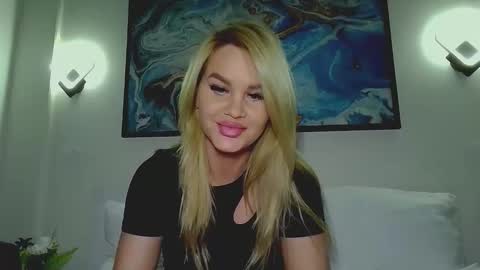 Monica online show from September 29, 3:44 am