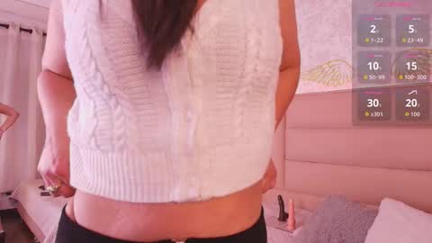 Adriana online show from November 18, 1:23 pm