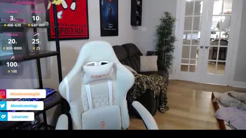 Lydia Mooney online show from November 27, 1:19 am